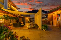 Yan sit lake view luxury B&B (Lugu Lake pig trough boat tour lake big falling water village store)