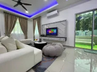 PD 4BR Private Pool Fun House - 5 Mins to Beach - Виллы