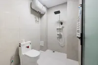 2. Youtu Hotel (Hanlefang, Weihai Station