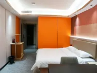 TiMi E-Sports Hotel