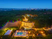 โรงแรมบ่อน้ำพุร้อนซานลี่ (สถานีรถไฟความเร็วสูงหลงเหมิน สาขา ลั่วหยาง) - ที่มีสปา