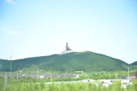 Liuding Mountain International Health & Wellness Center - Mountain view