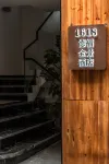 1618 Defu Panorama Hotel (No.1 Wind & Rain Bridge Branch, Xijiang Qianhu Miao Village) - Yolcu Alma/Bırakma Hizmetleri