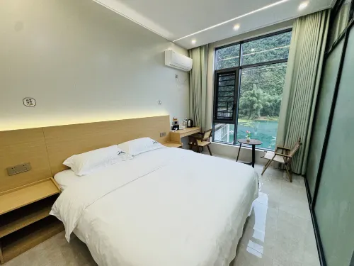 Shanshui Homestay Courtyard - balcony