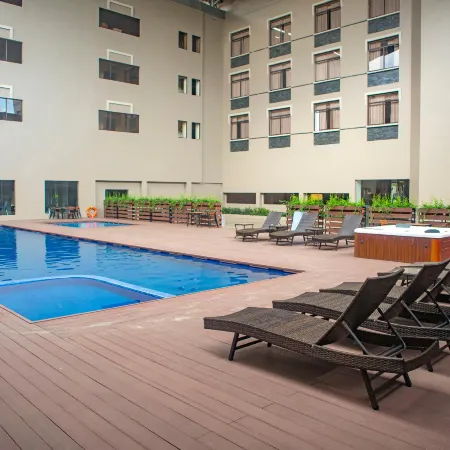 Aglow Hotel Harbor Bay Batam