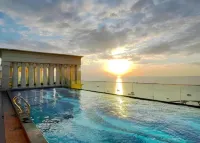 Seventeen Phu Quoc - Full View 360° Firework - Kolam Renang