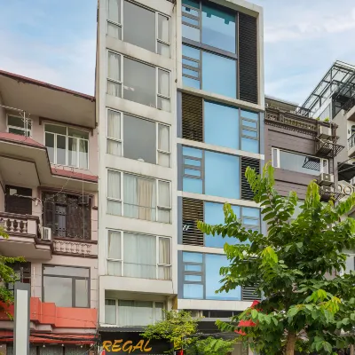 Regal Hotel Hanoi โรงแรมใกล้สวนทูเล