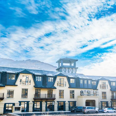 Tonghua Wanfeng Sunshine Chinese Inn