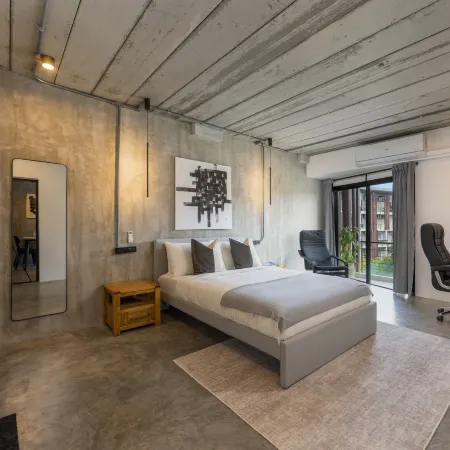 CHaRCOAL, 70m2, 2 Bdr condo on Bangrak beach