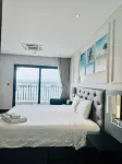 Gold Plated Apartment I Sea View I City View I Han River I Unique Style I Infinity Pool - ที่มีฟิตเนส