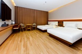 Hancheng Yunjv Hotel