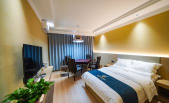 Chengcheng Jindu Business Hotel