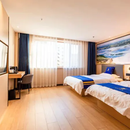 Super 8 Select Hotel (Bayi Road, Shanghai New High-speed Railway Station)