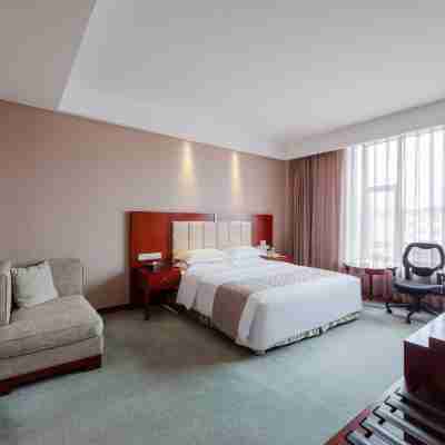 Qing Hua Hotel Rooms