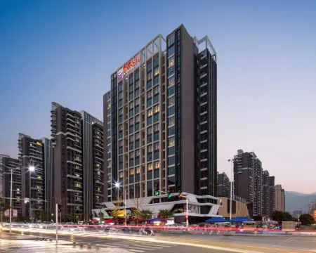 Ramada Encore By Wyndham Enshi Hotels in Enshi City