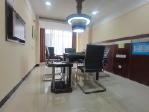 清遠湖濱步步高酒店