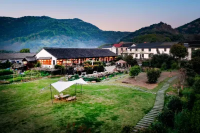 Floral Hotel·Shaoxing Fengqi Courtyard Homestay Hoteles en Shaoxing