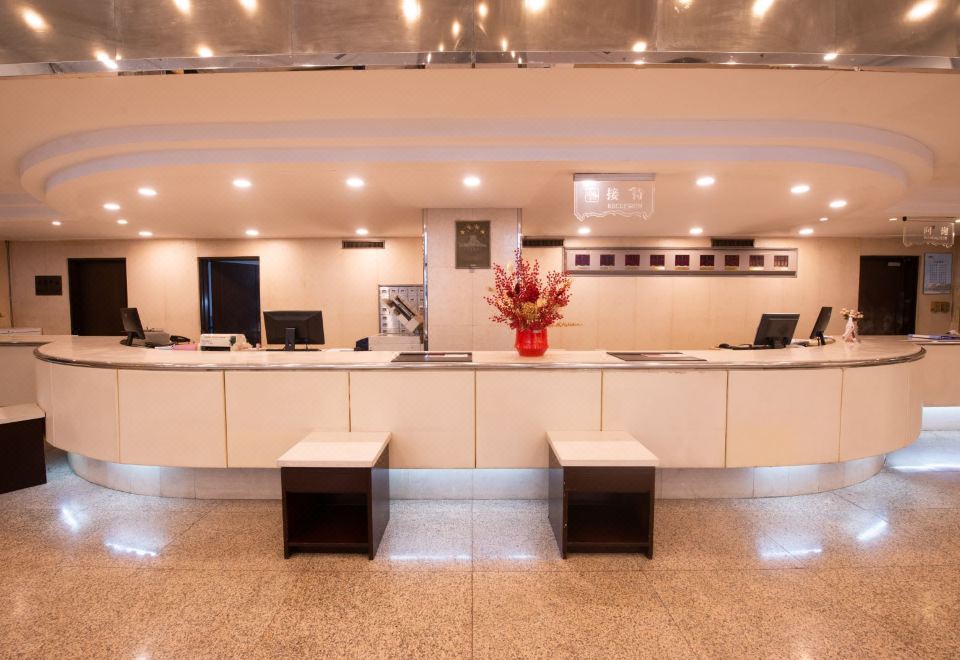 5. 다롄 로얄 호텔..