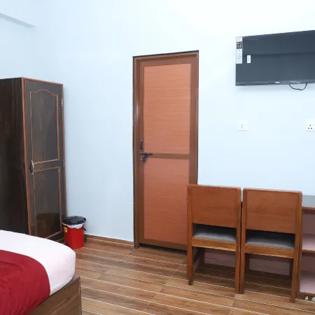 Hotel Nepal Inn Sauraha
