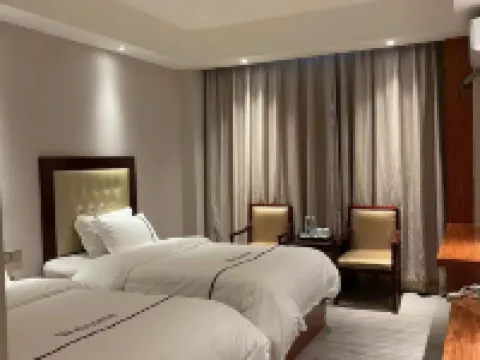 Huaji Hotel, Luchuan Hotels in Longchuan