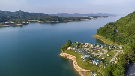 WanLv Lake XinleQinggu Homestay
