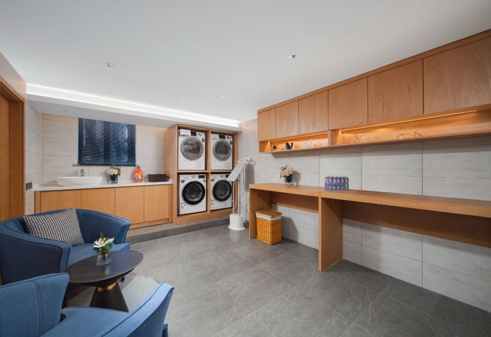 Park Inn 호텔 내부 전경