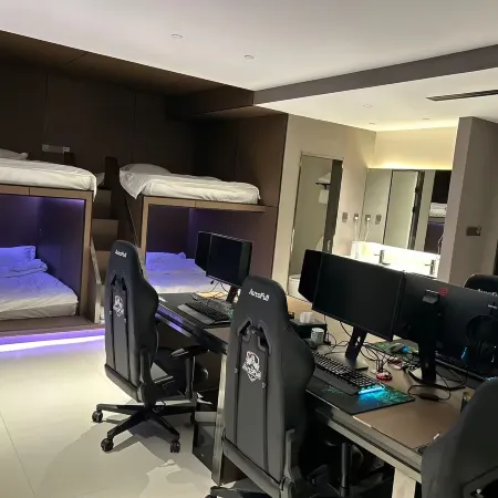 BuCha e-sports hotels