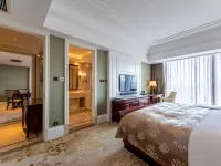 Nanchang Galactic Classic International Hotel (Tengwangge Branch, Bayi Square) Hotels near Shengjin Tower