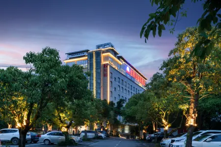 Jinyinshan Jinrui Hotel