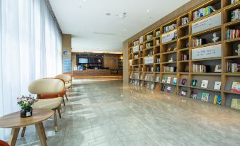 Hanting Youjia Hotel (Shanghai Caolu, Finance College)