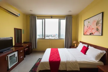Phuong Thuy Hotel