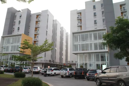 Barata Hotel Near Bandara Soekarno Hatta