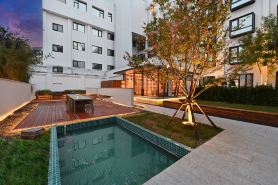 RIGHT HOTEL  Jinsong Subway Station Panjiayuan Antique City