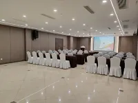 Yimesi Hotel (Dayi Food Street Store) - Business