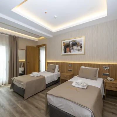 Hotel Ravi Hotels near Column of Constantine