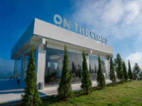 雲上問山・CloudHill Asker民宿 大田のホテル