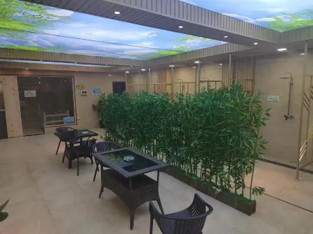 Muan Hotel Отели рядом с достопримечательностью «Taiyuan University (Central Campus)»