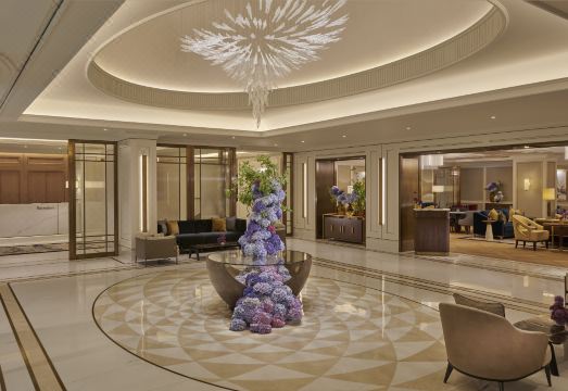 주메이라 칼튼 타워 런던