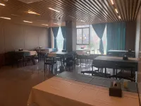 Yeste Yestour Hotel (Bobai Jinxiuxiang Commercial Plaza) - sarapan