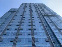 Foshan Charlotte Weilong E-sports Apartment (Jinlong Metro Station)