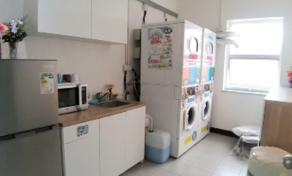 Airy Stay on Carnarvon