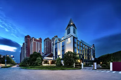 Guigang Railway Station UEASY Hotel Các khách sạn ở Quý Cảng