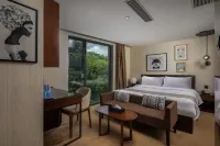 CNHOL RADIENT HOTEL(Shenzhen Bao'an Center Xixiang Branch) Hotels near Hainan Guaguoyuan