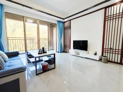 翠海民宿 孖髻山附近的飯店