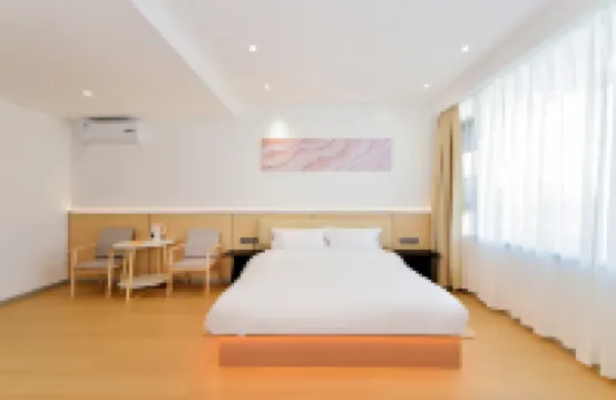 Dali Jingui Hotel (Ancient City Center Branch)