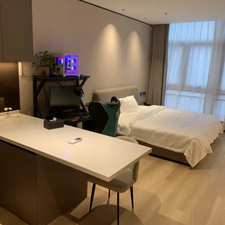 Aofeixin E-Sports Hotel (Xiatang BYD)