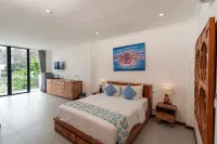 Komodo Suites Downtown Managed by CPM Bali - balcón