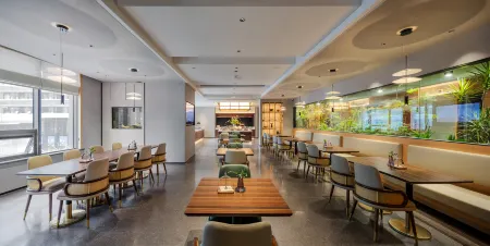 Atour Hotel Jinan Vientiane City Central Business District Отели рядом с достопримечательностью «Shandong University of Political Science and Law»