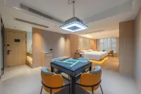 Zhenjiang station Victoria City Hotel