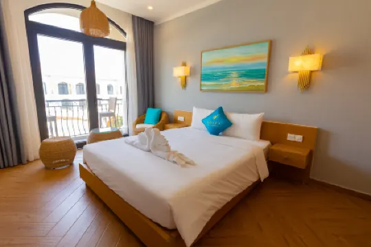 SOLEA Hotel GrandWorld Phu Quoc Отели рядом с достопримечательностью «Grand World Phu Quoc»